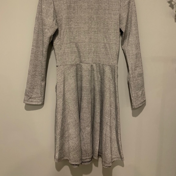 Plaid dress - Picture 2 of 2